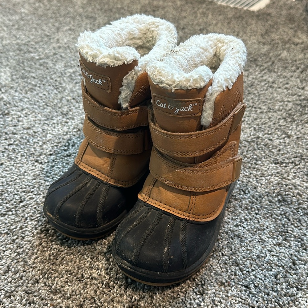 Cat & Jack snow boots